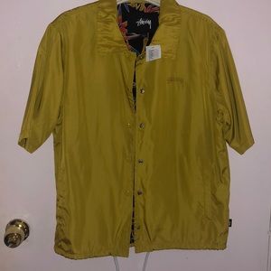 Mustard yellow, Stussy short sleeved outerwear